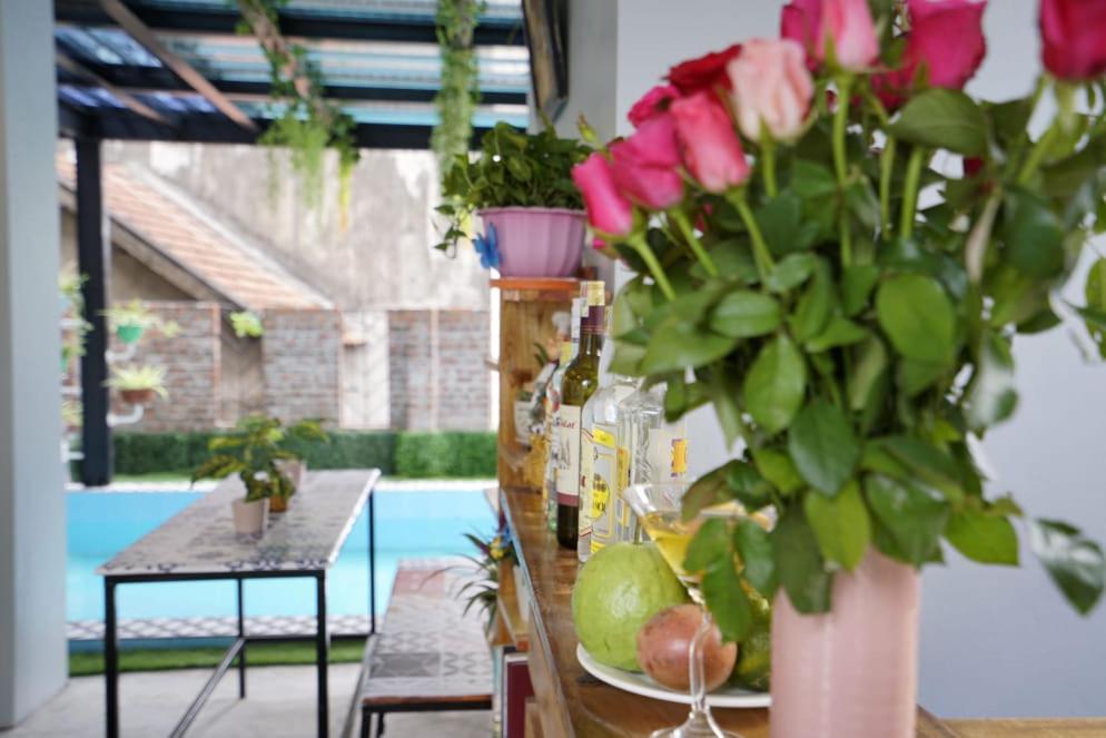 Almor Hostel With Pool In Right Center ฮาลอง ภายนอก รูปภาพ