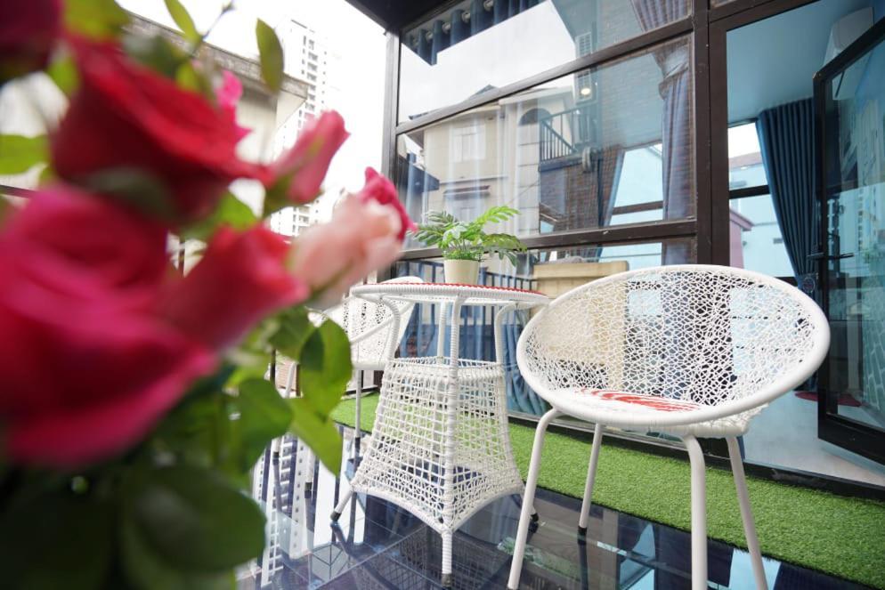 Almor Hostel With Pool In Right Center ฮาลอง ภายนอก รูปภาพ